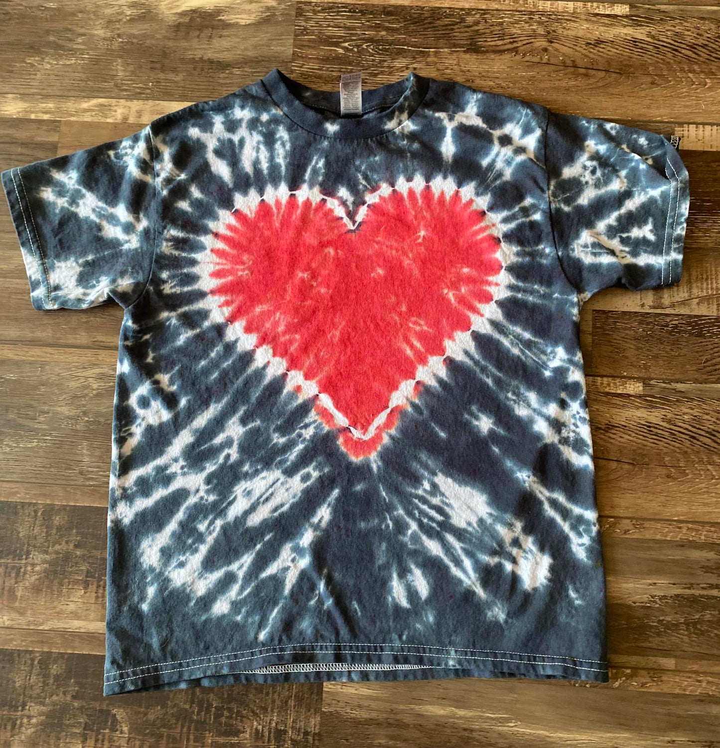 King of Hearts tie dye tee