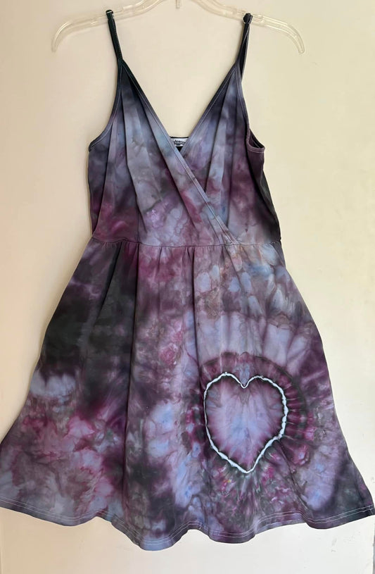 Size Lg Heart dress
