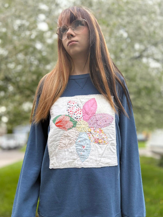 Flower quilt block sweatshirt med