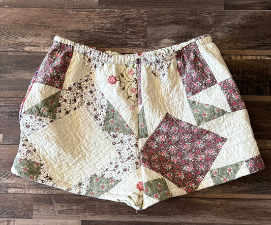 Quilted shorts size xl