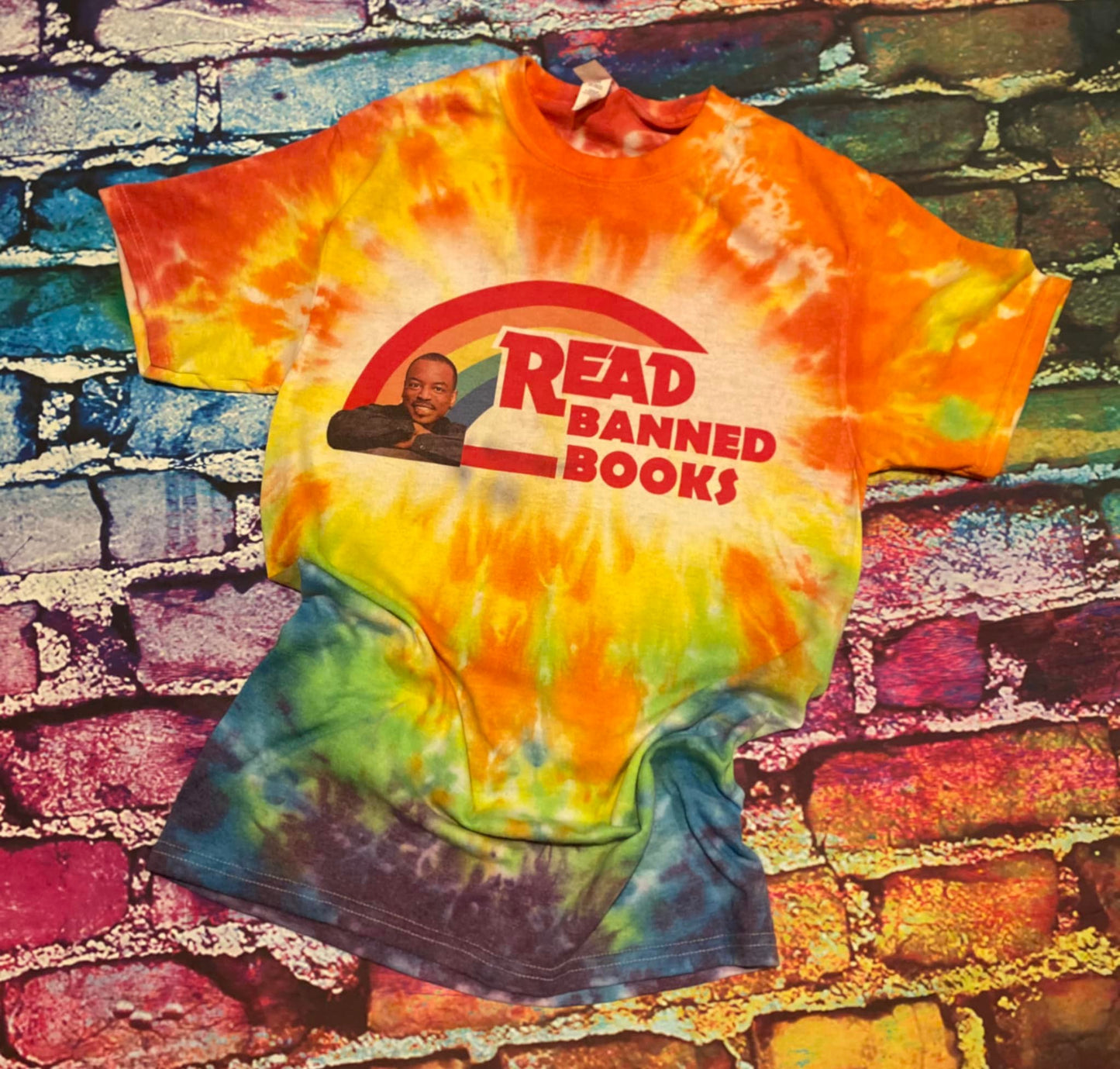 Read banned books tie dye