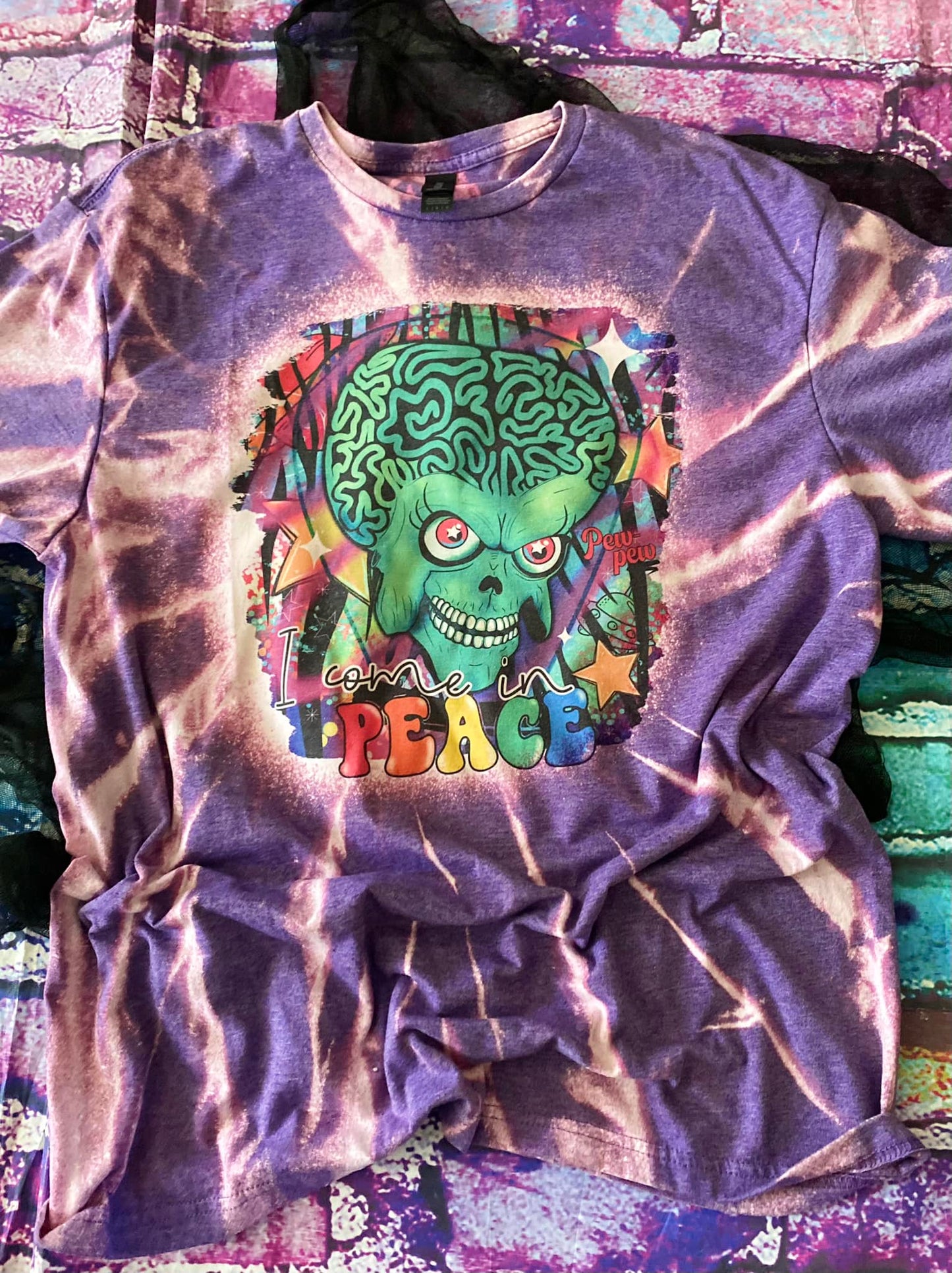 I come in peace tee