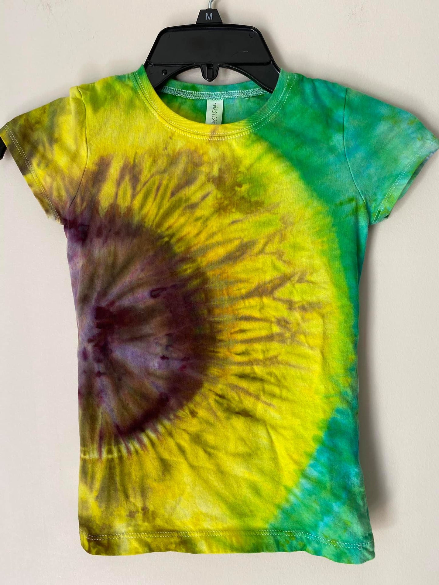 Sunflower tie dye