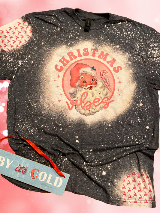 Christmas vibes tee