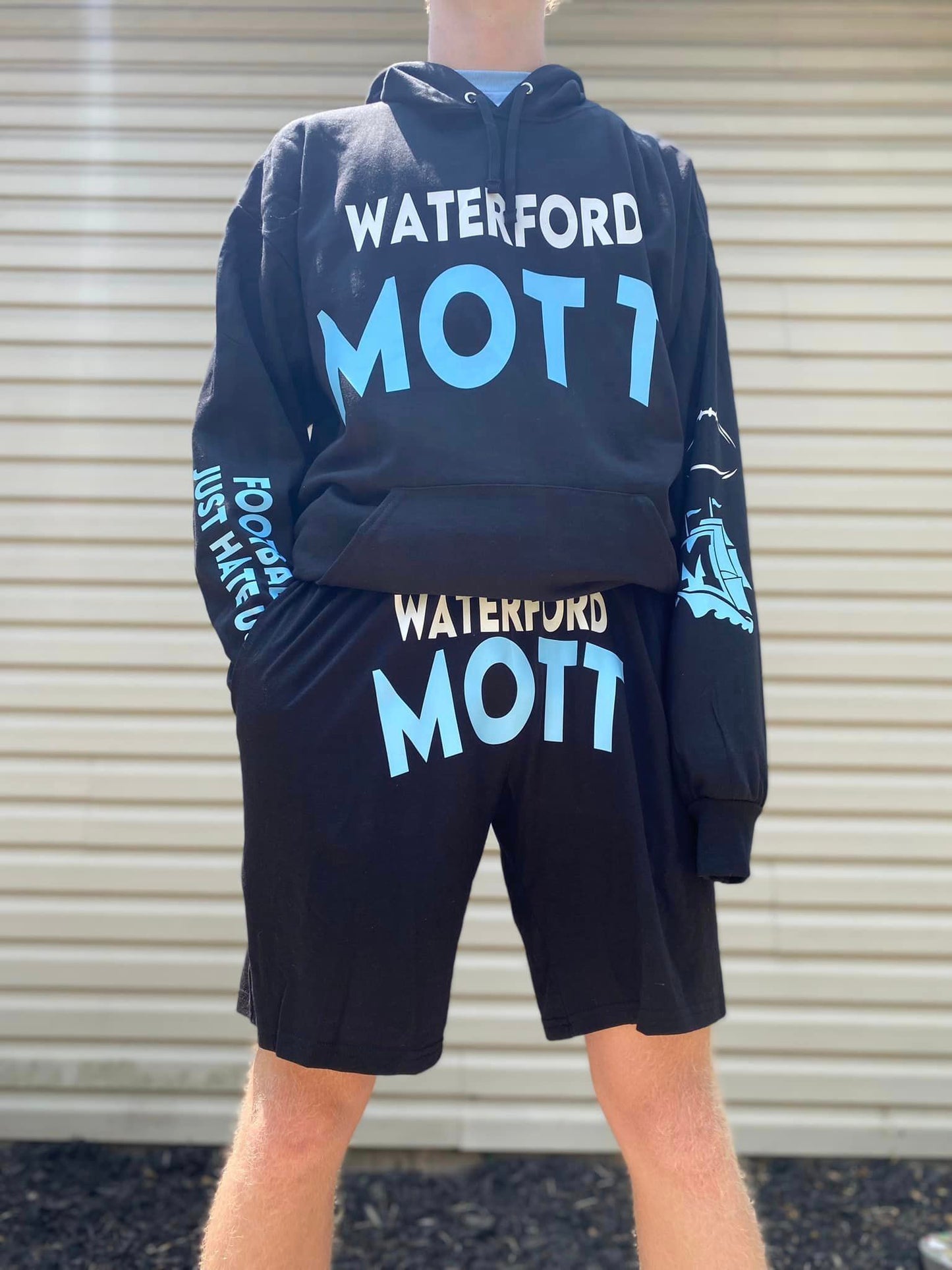 Waterford Mott Black Shorts set