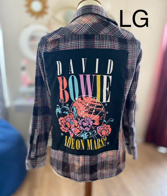 Size lg Bowie flannel