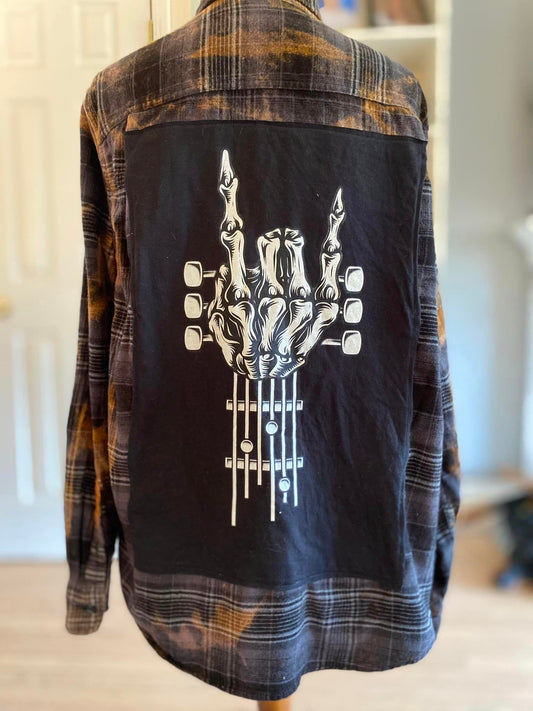 Skeleton rock flannel