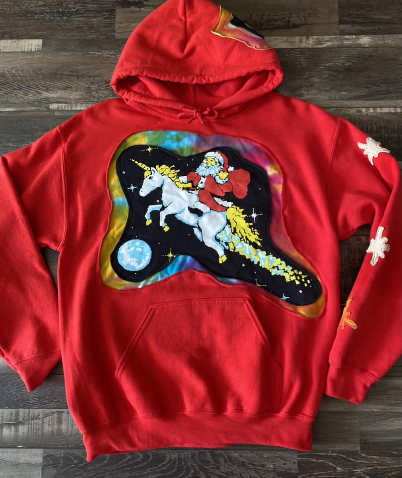 Unicorn santa hoodie Med