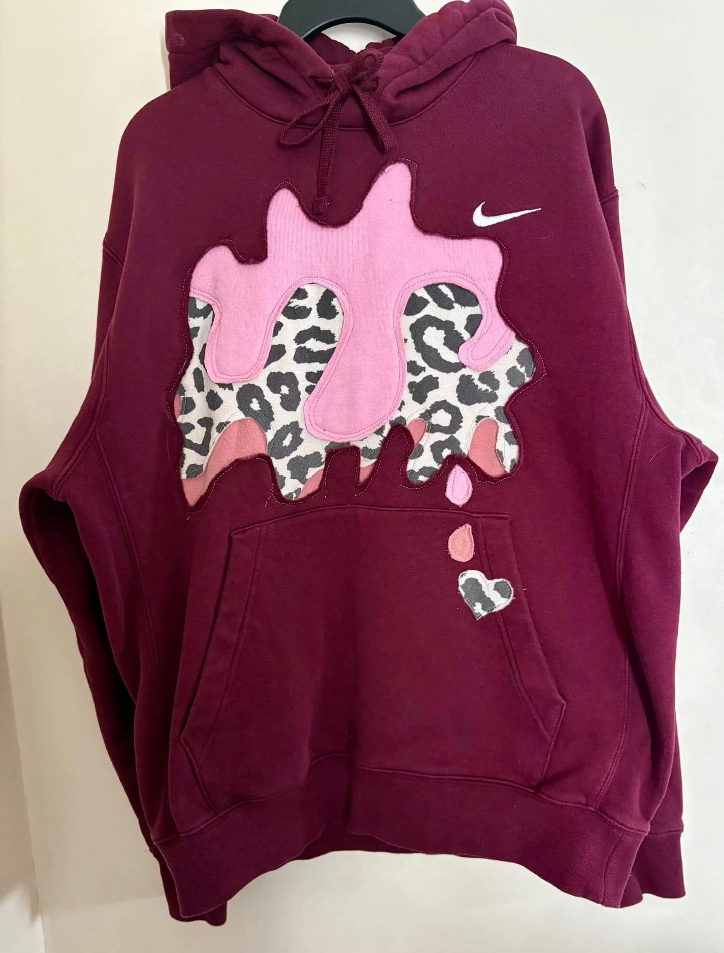 Nike drip hoodie size small