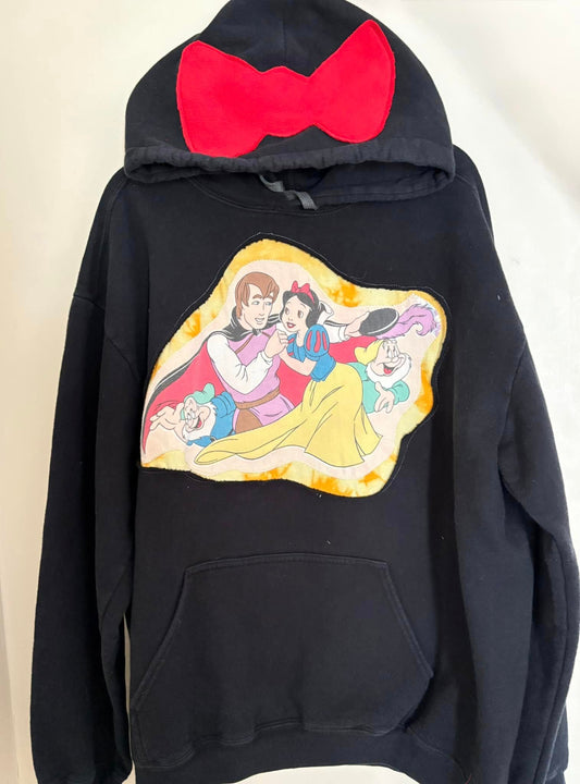 Snow white Vintage hoodie lg