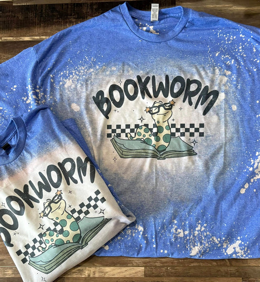 Bookworm tee