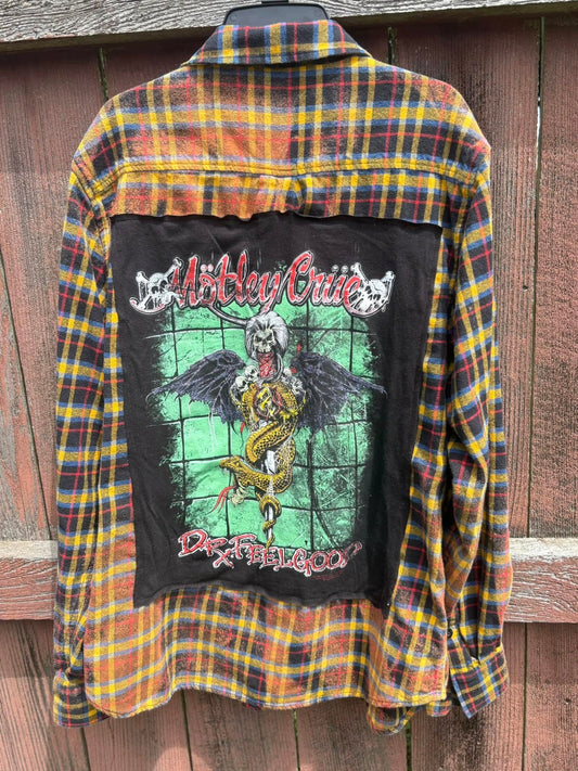 Motley Crue flannel size lg