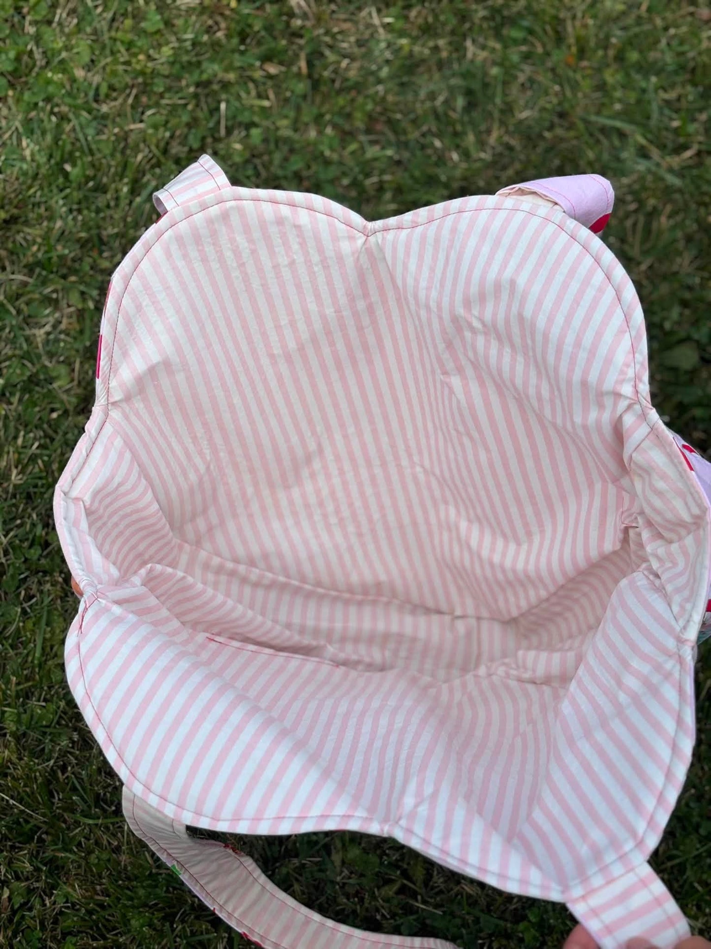 XL strawberry shortcake heart bag
