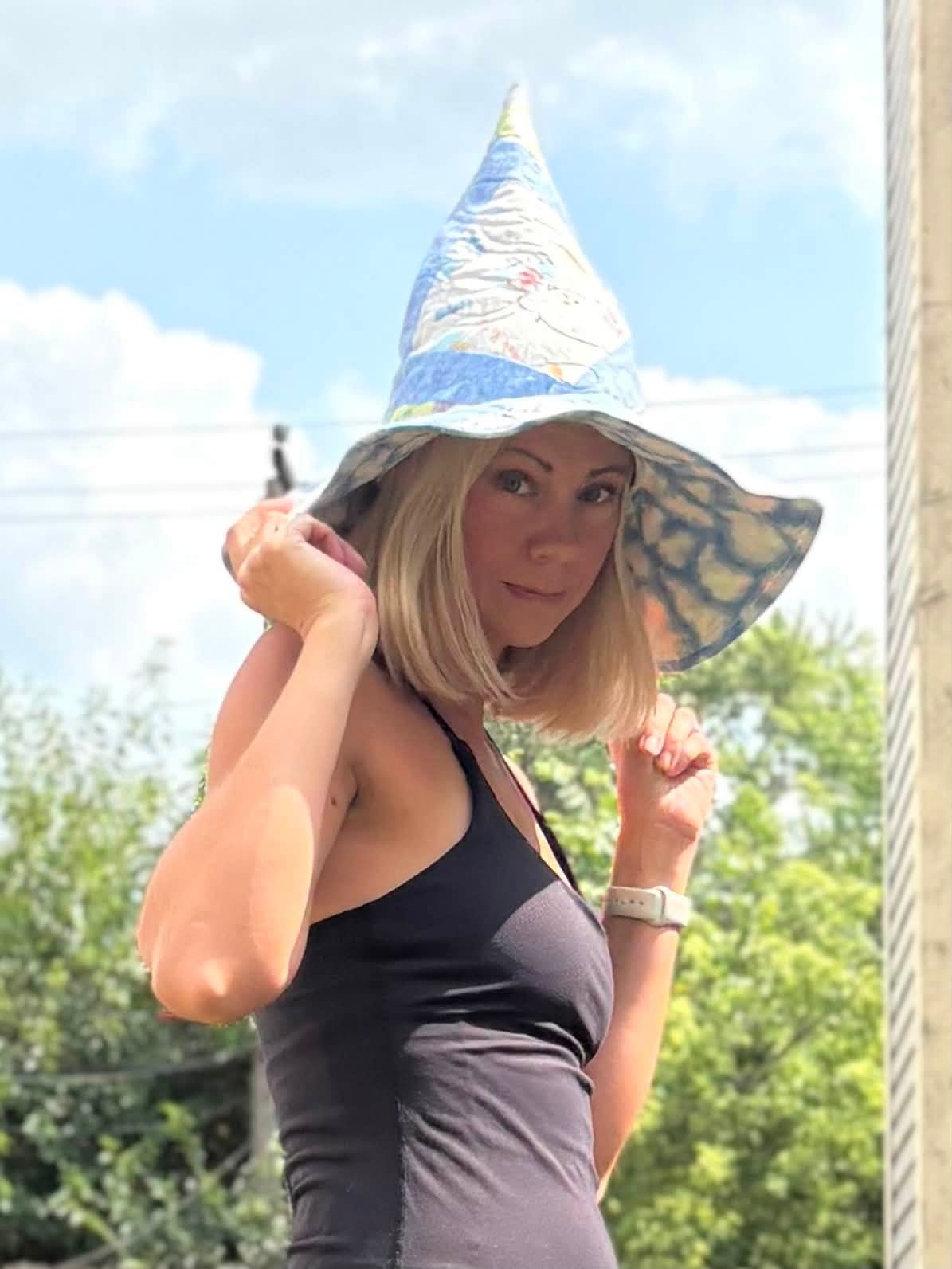 Blue star witch hat