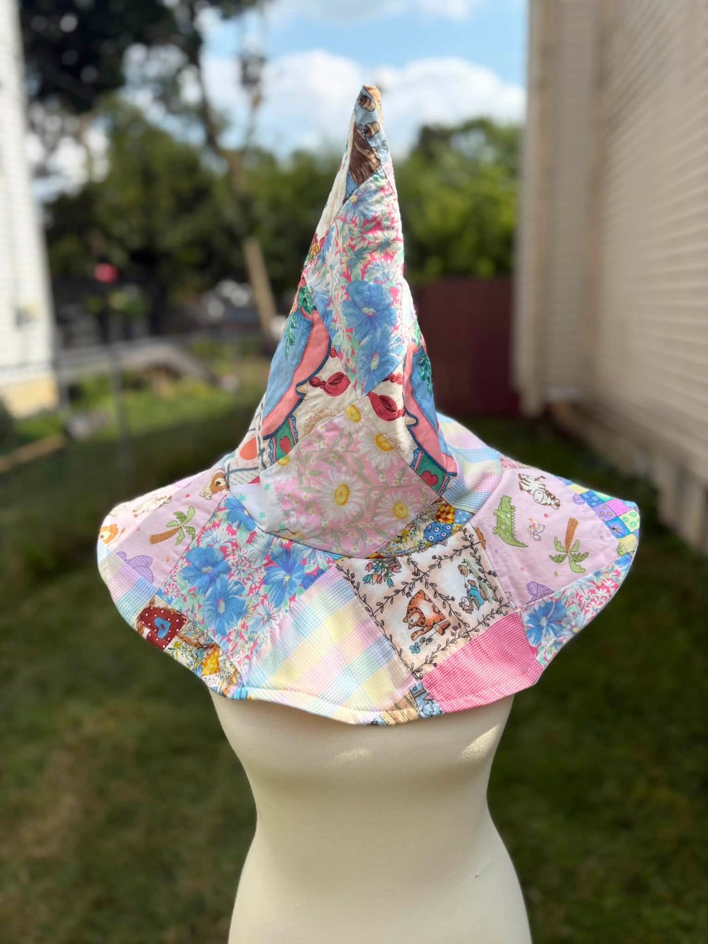 Pink print witch hat OSFM